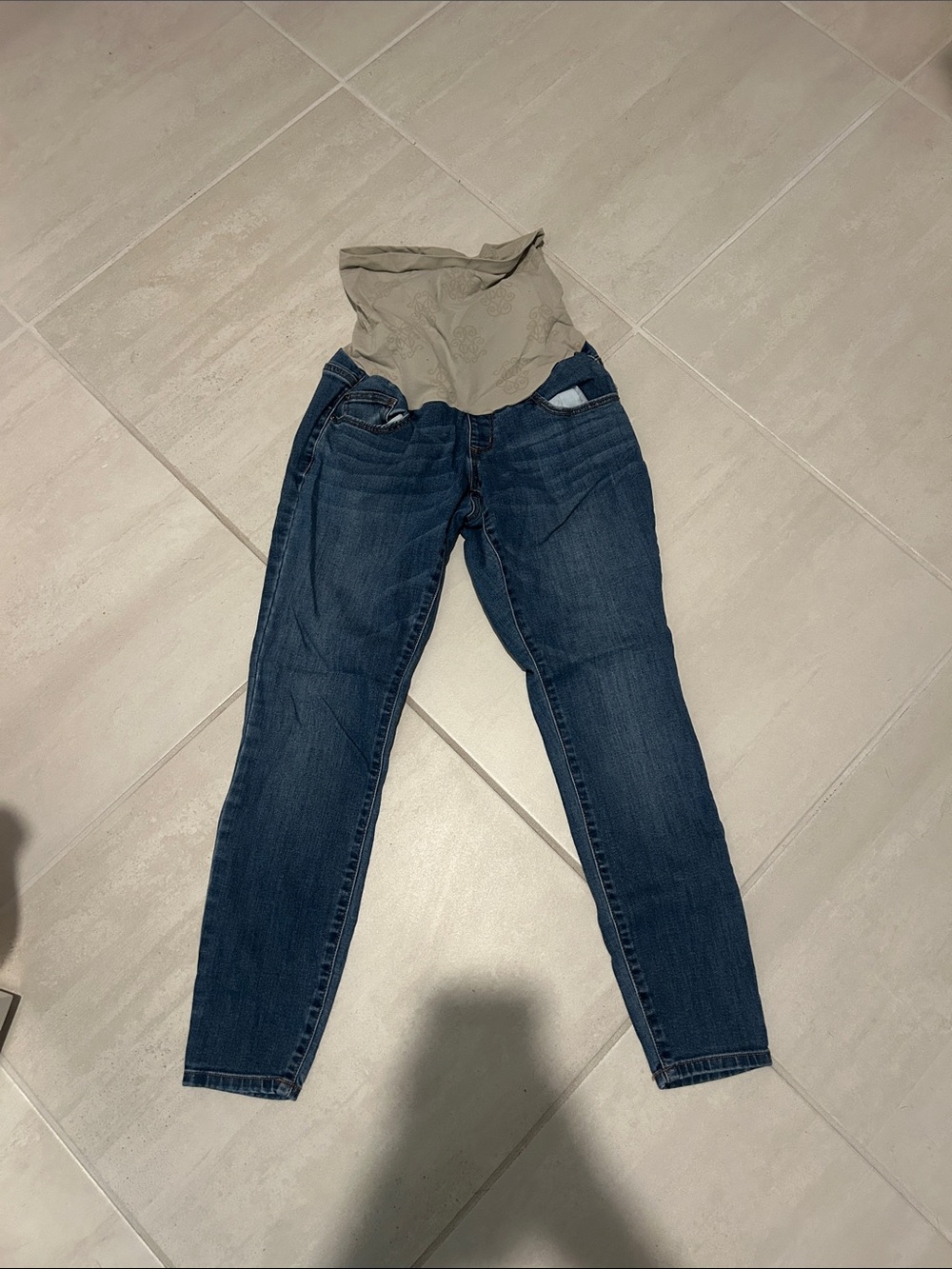 Jessica Simpson Maternity Jeans